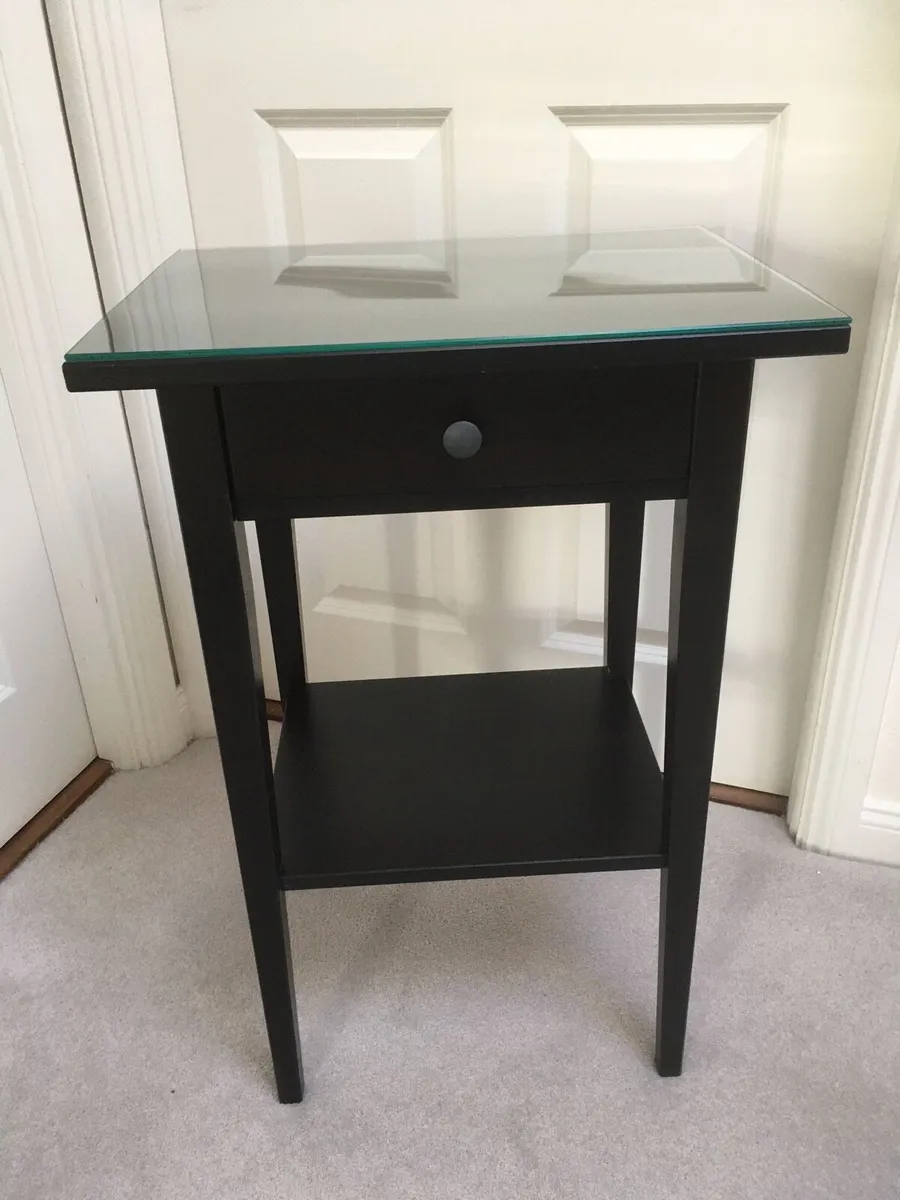 Bedside lockers - Image 1