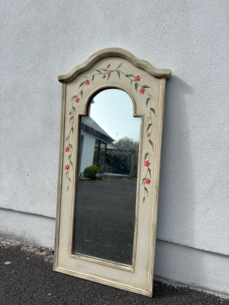 Painted Feature Mirror - Image 2