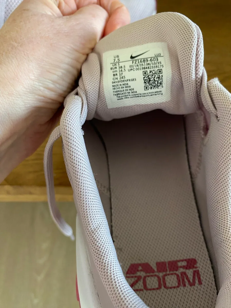 Nike zoom Bella 7 trainers - Image 4