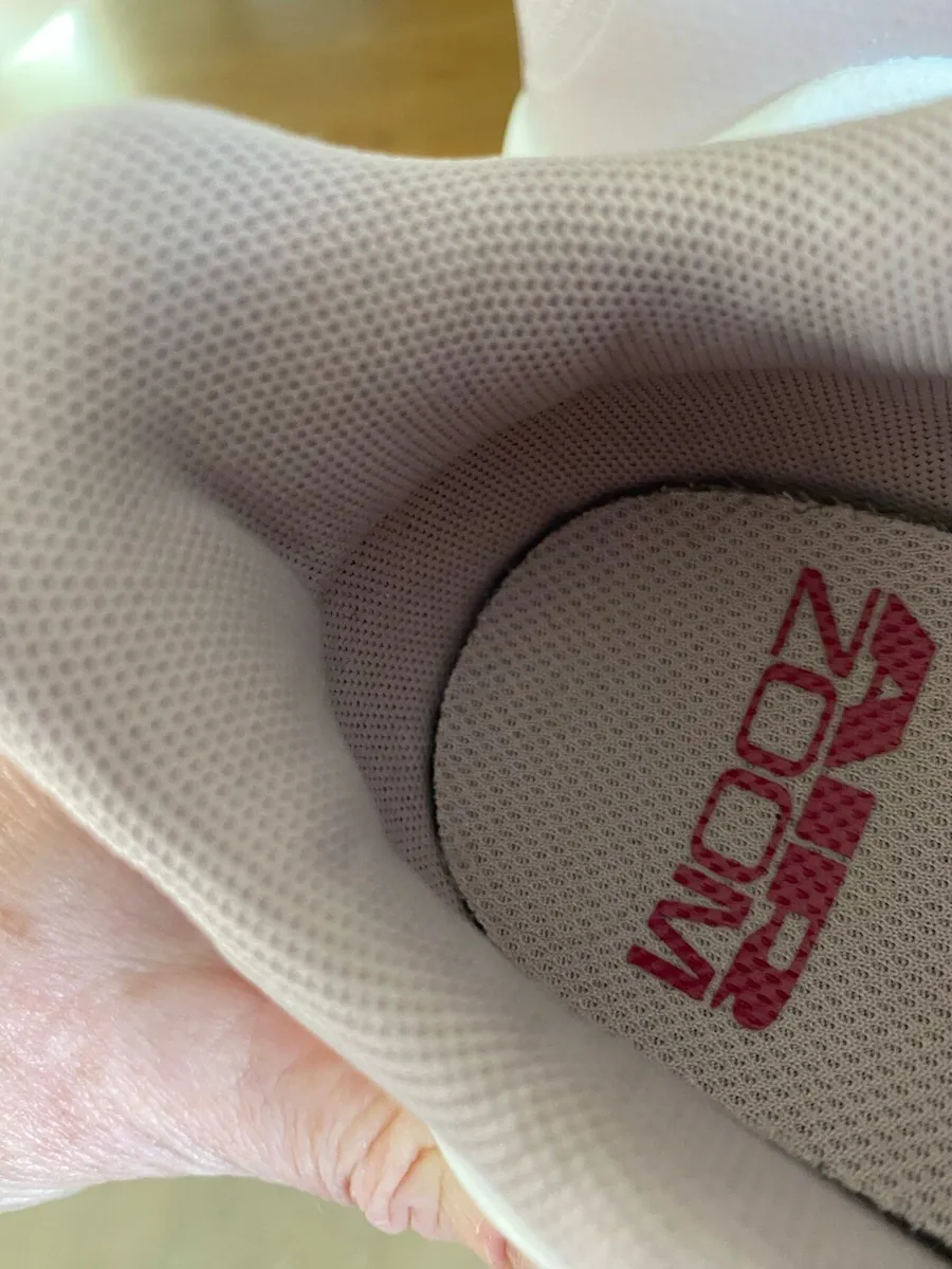 Nike zoom Bella 7 trainers - Image 2