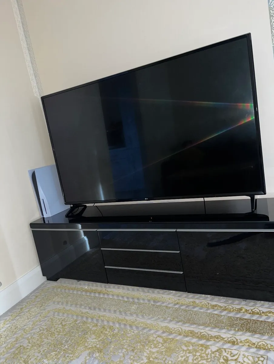 LG tv 65” - Image 1