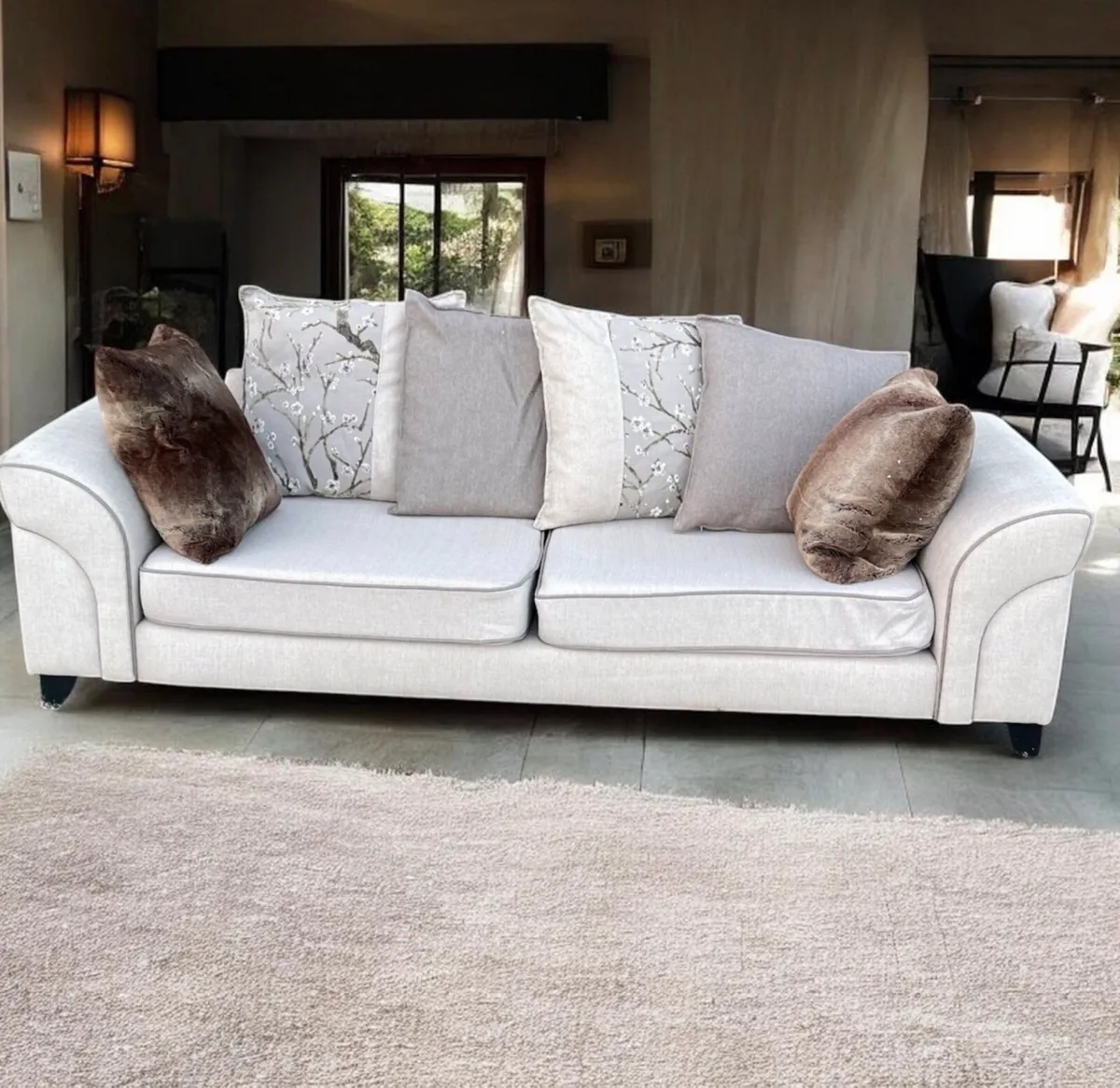 Dfs 3 seater - Image 1