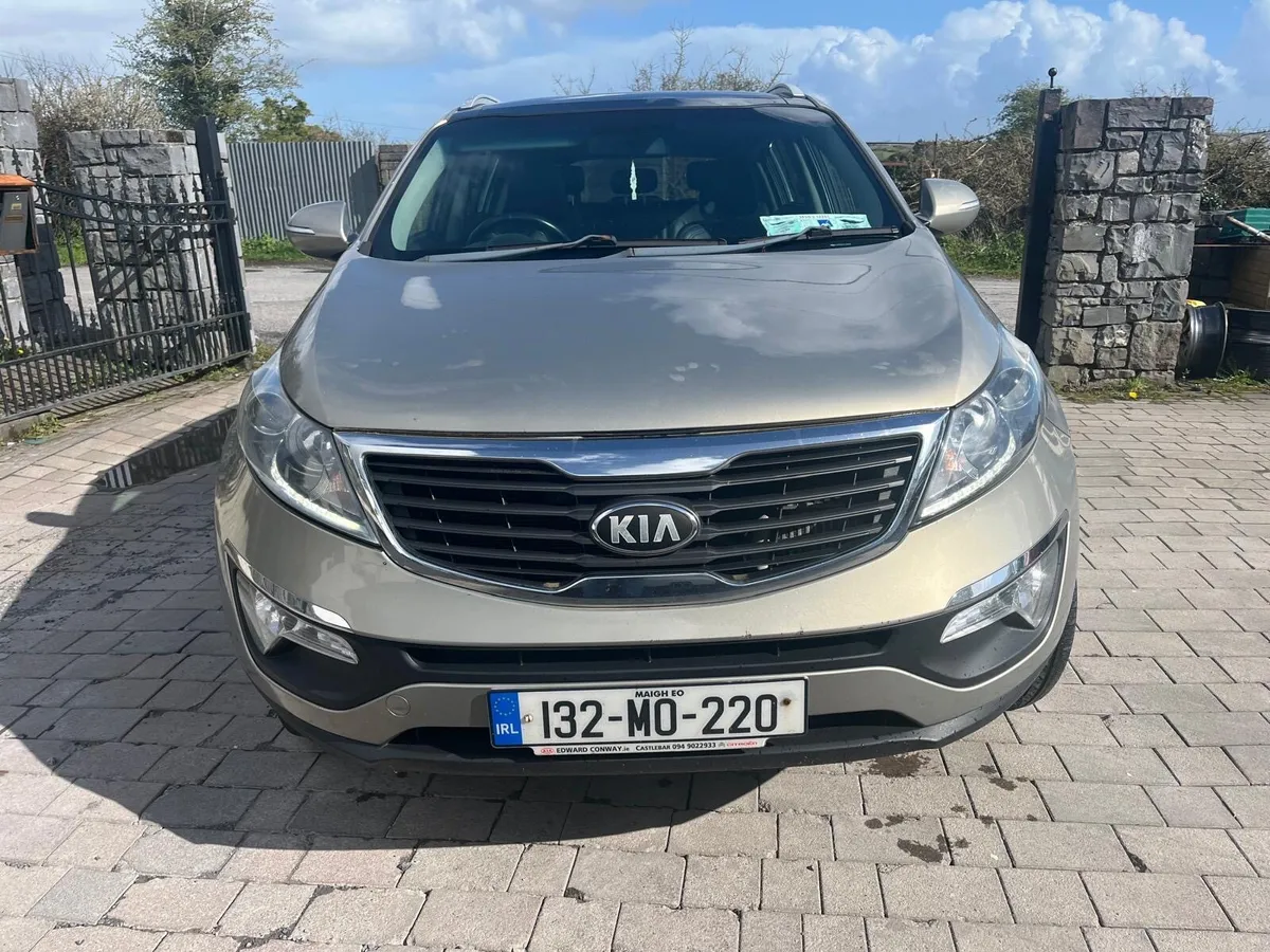 2013 Kia Sportage Repair/Parts - Image 2