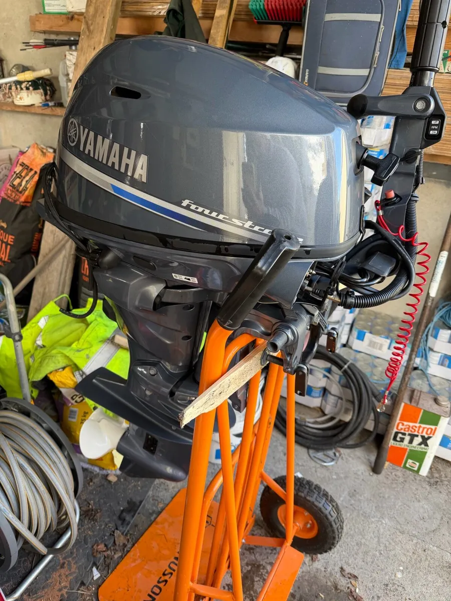 25 hp Yamaha 4 stroke outboard - Image 2