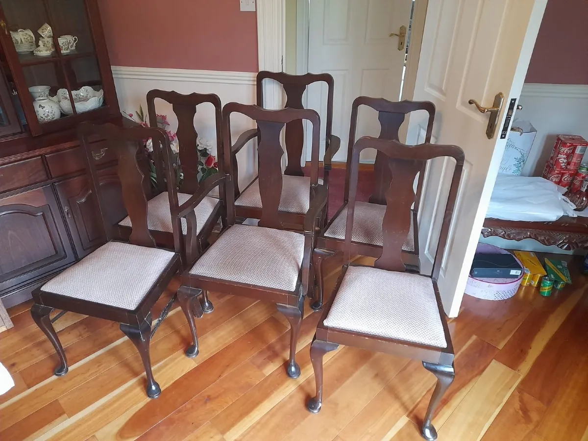 Mahogoney Dining Room Table - Image 2