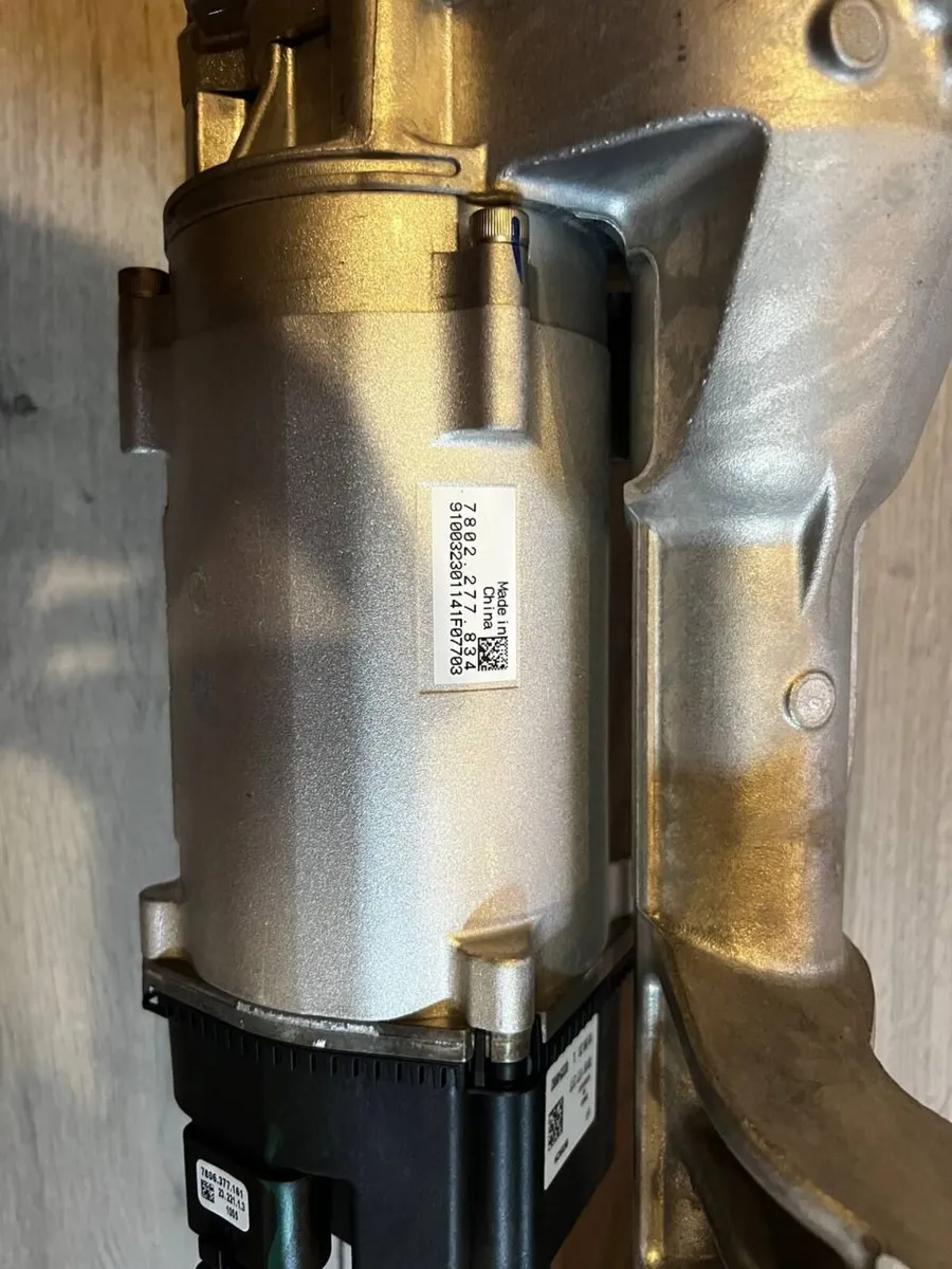 Genuine Mercedes V-Class/Vito (W447) Electric Stee - Image 4