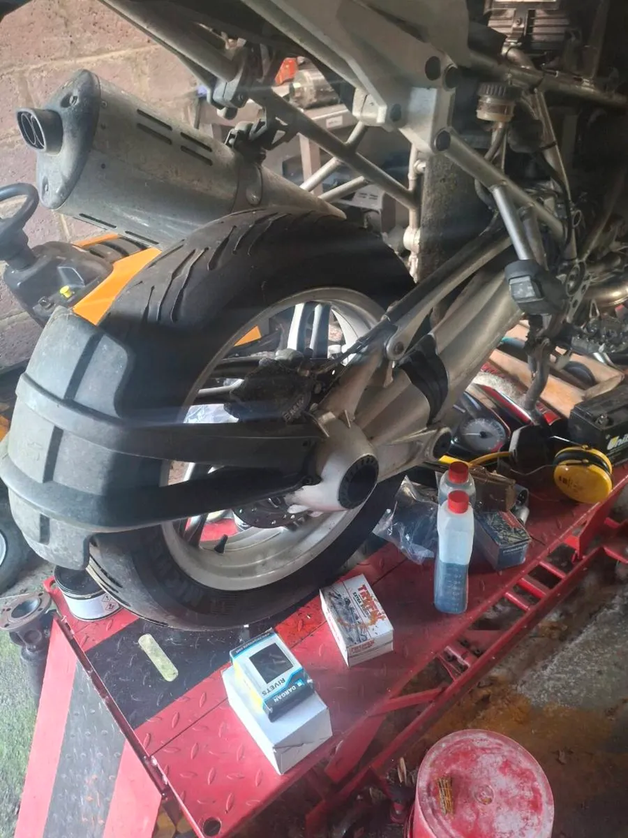 Motorcycle - Image 3