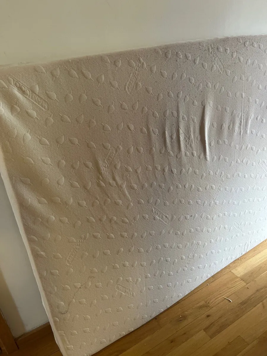 Memory form double matress