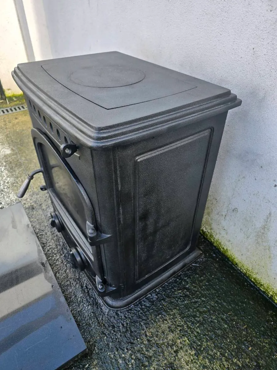 Stove and slab for sale - Image 2