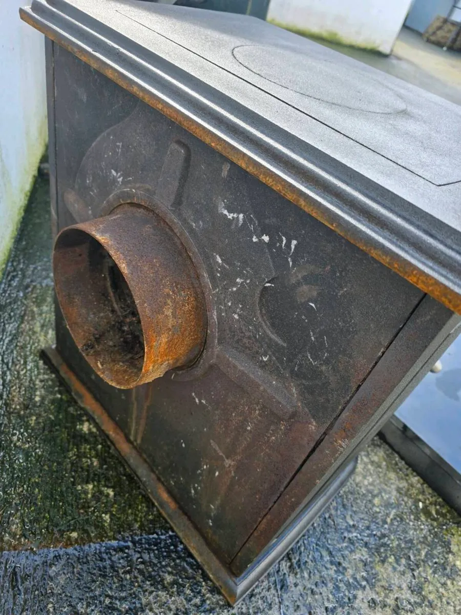 Stove and slab for sale - Image 4