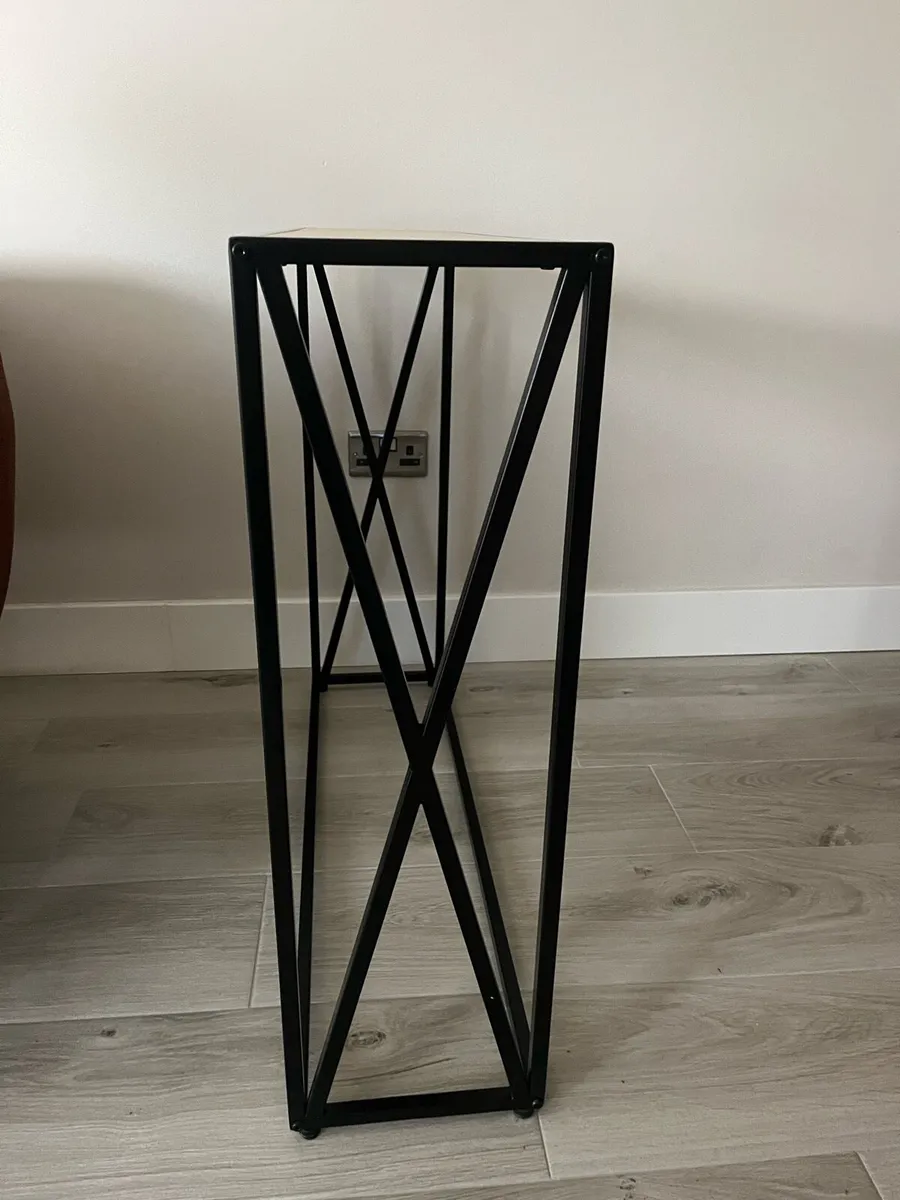 Console Table - Image 4
