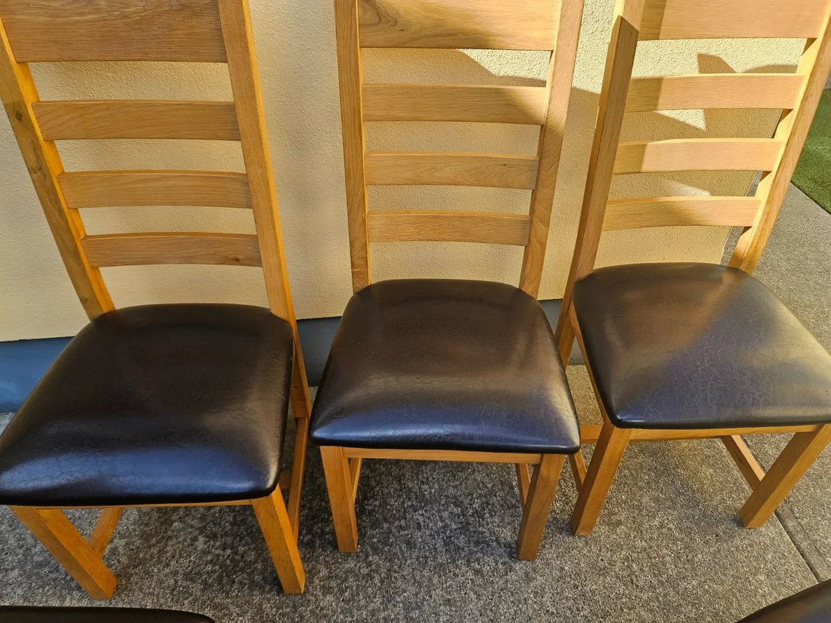 Dining room table & chairs - Image 2