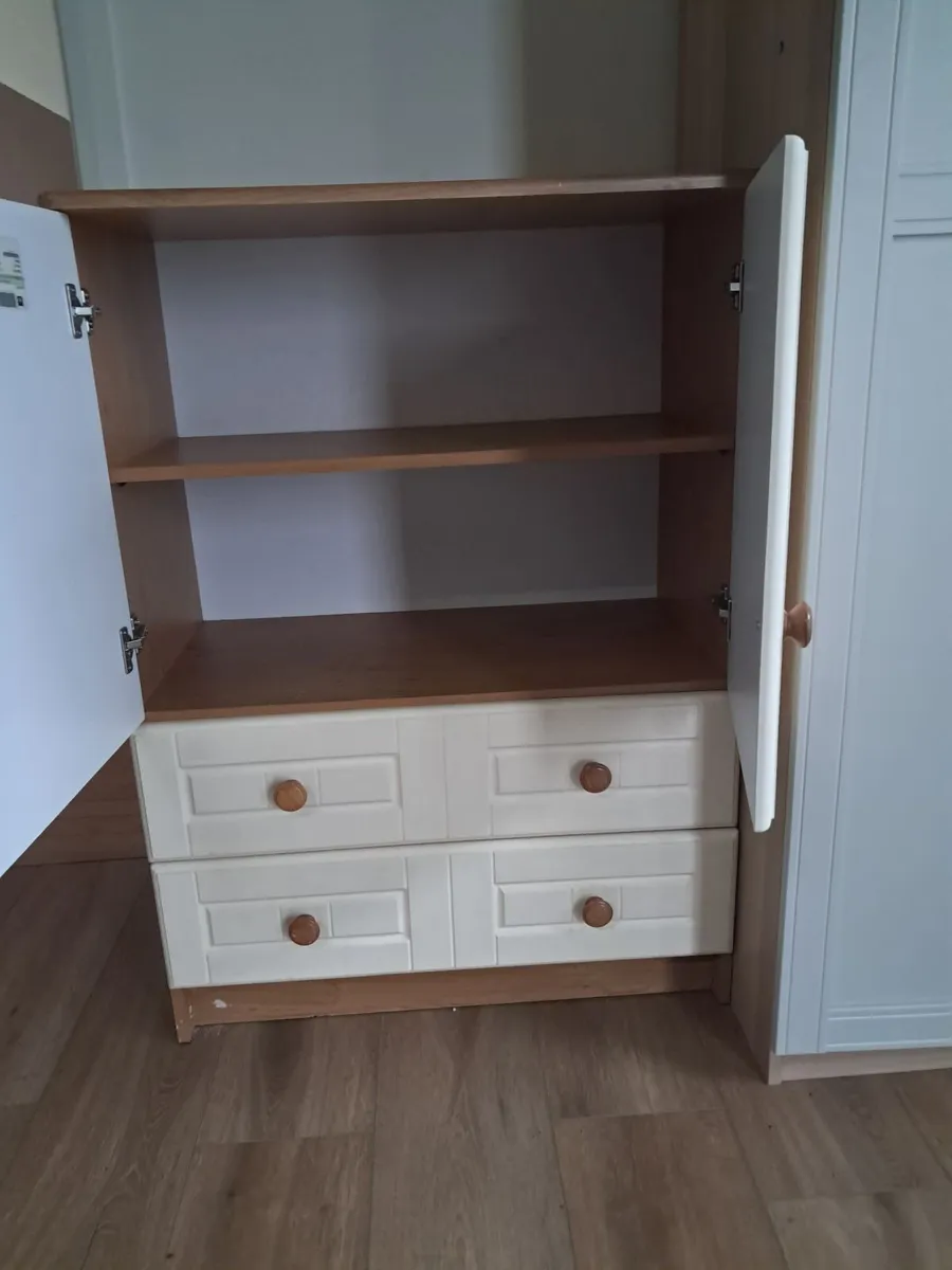 Storage Cabinet - Image 3