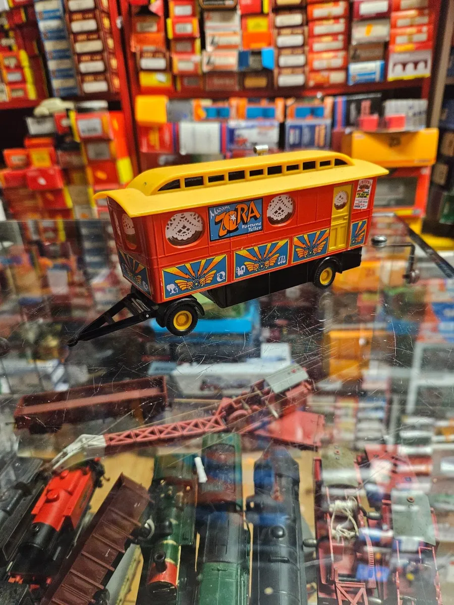 Corgi Circus Fair Ground Showmans Range 1.50 - Image 3