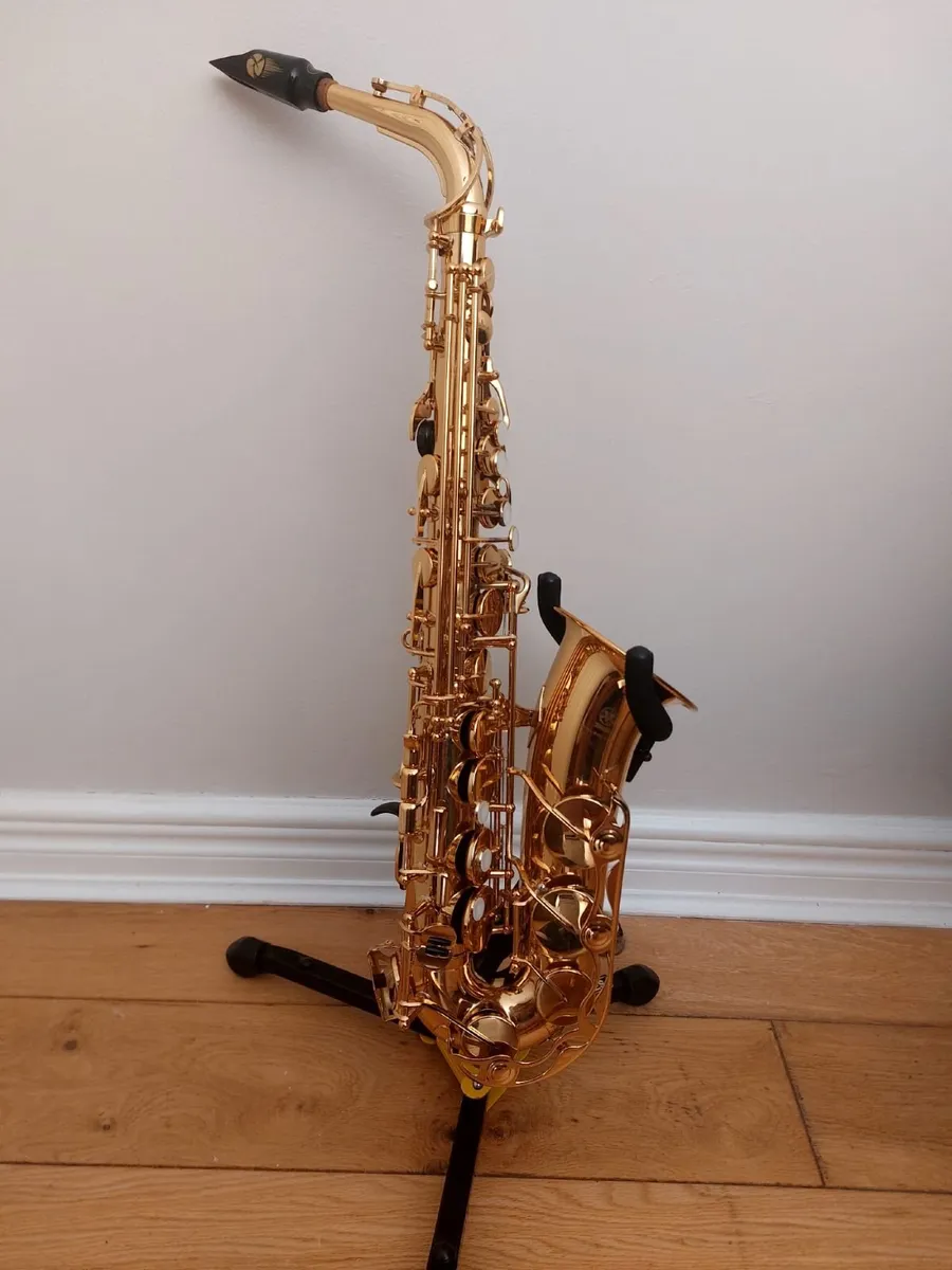 Yamaha YAS 280 Alto Saxophone - Image 3