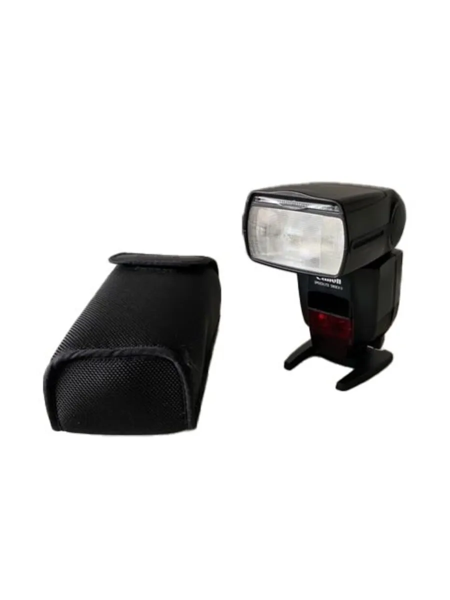Canon Speedlite 580EX II Flash - Image 1