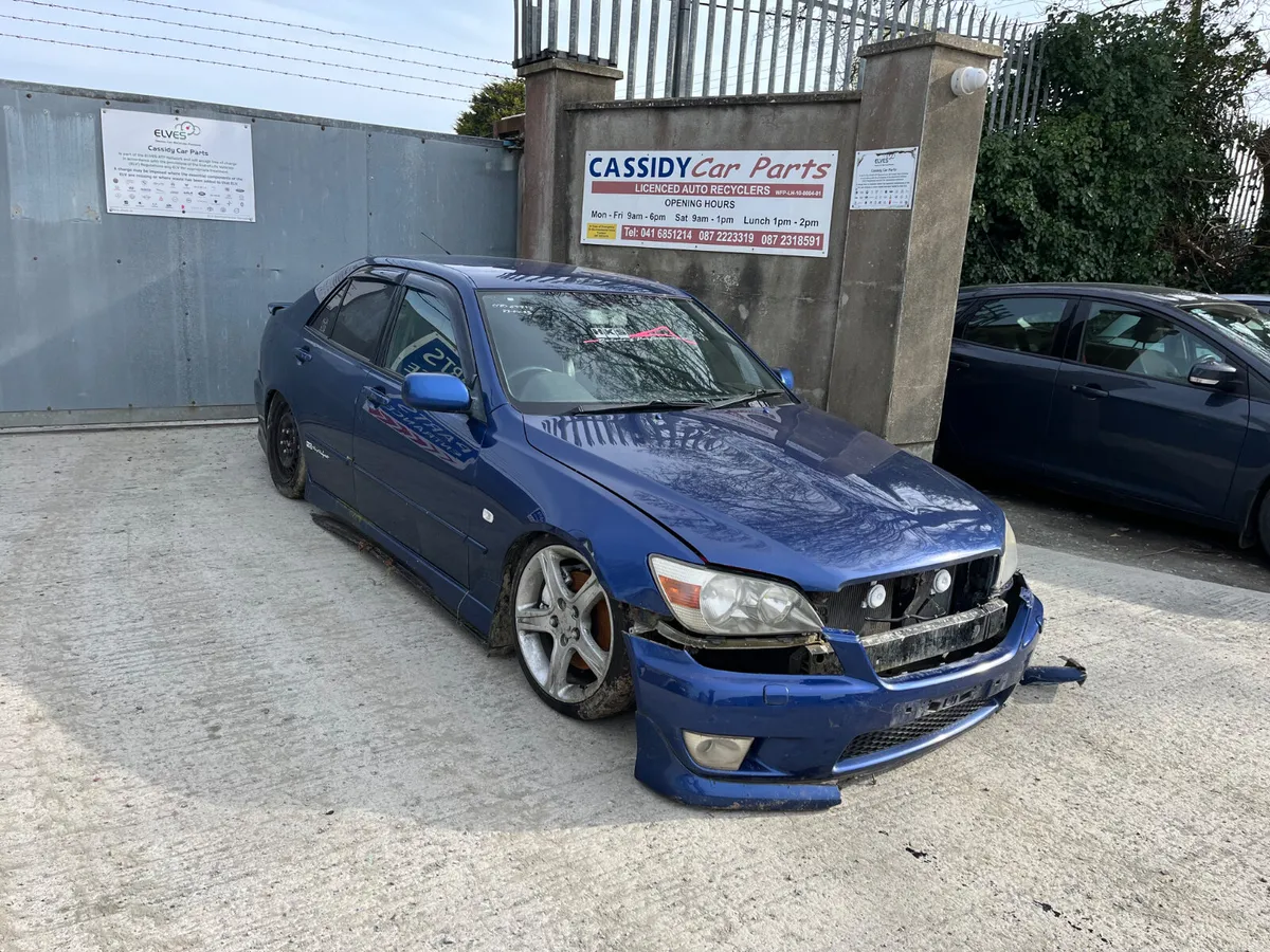 For Parts 2001 Lexus IS 200 - Image 1