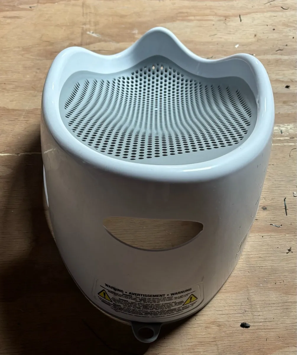 Anglecare bath support - Image 2