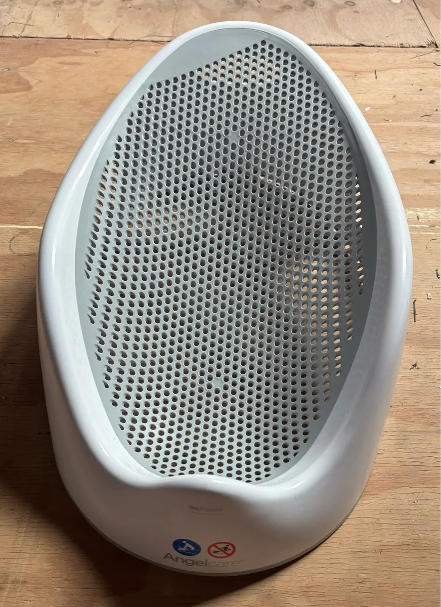 Anglecare bath support - Image 1