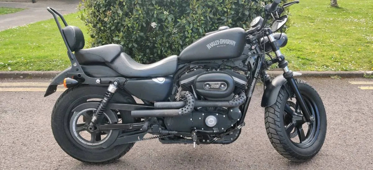 Harley Davidson Sportster Iron 883 - Image 1