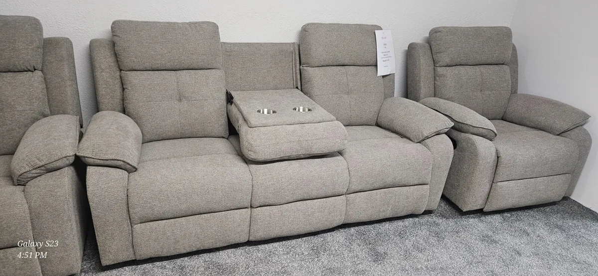 Cyrus 3+11 Sofa set all reclining - Image 4