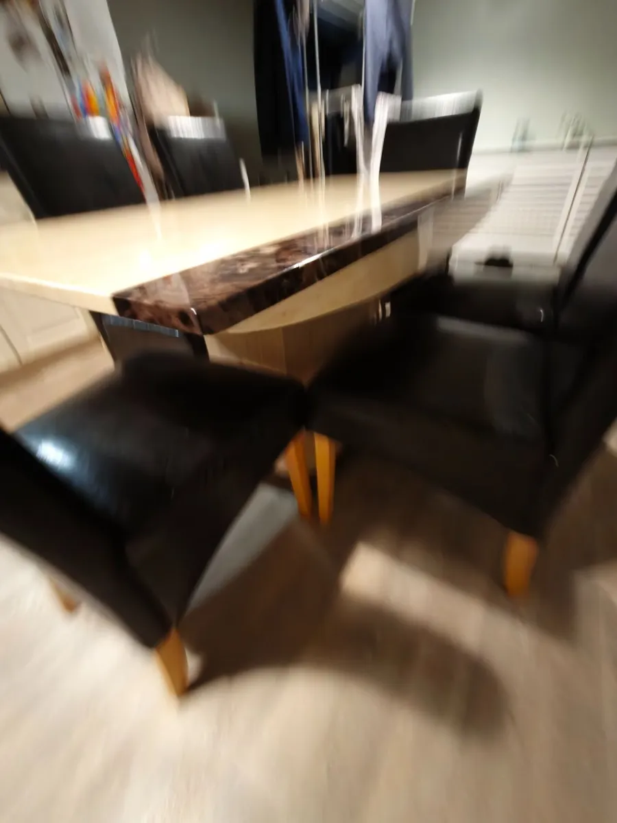 Marble dining table and chairs - Image 1