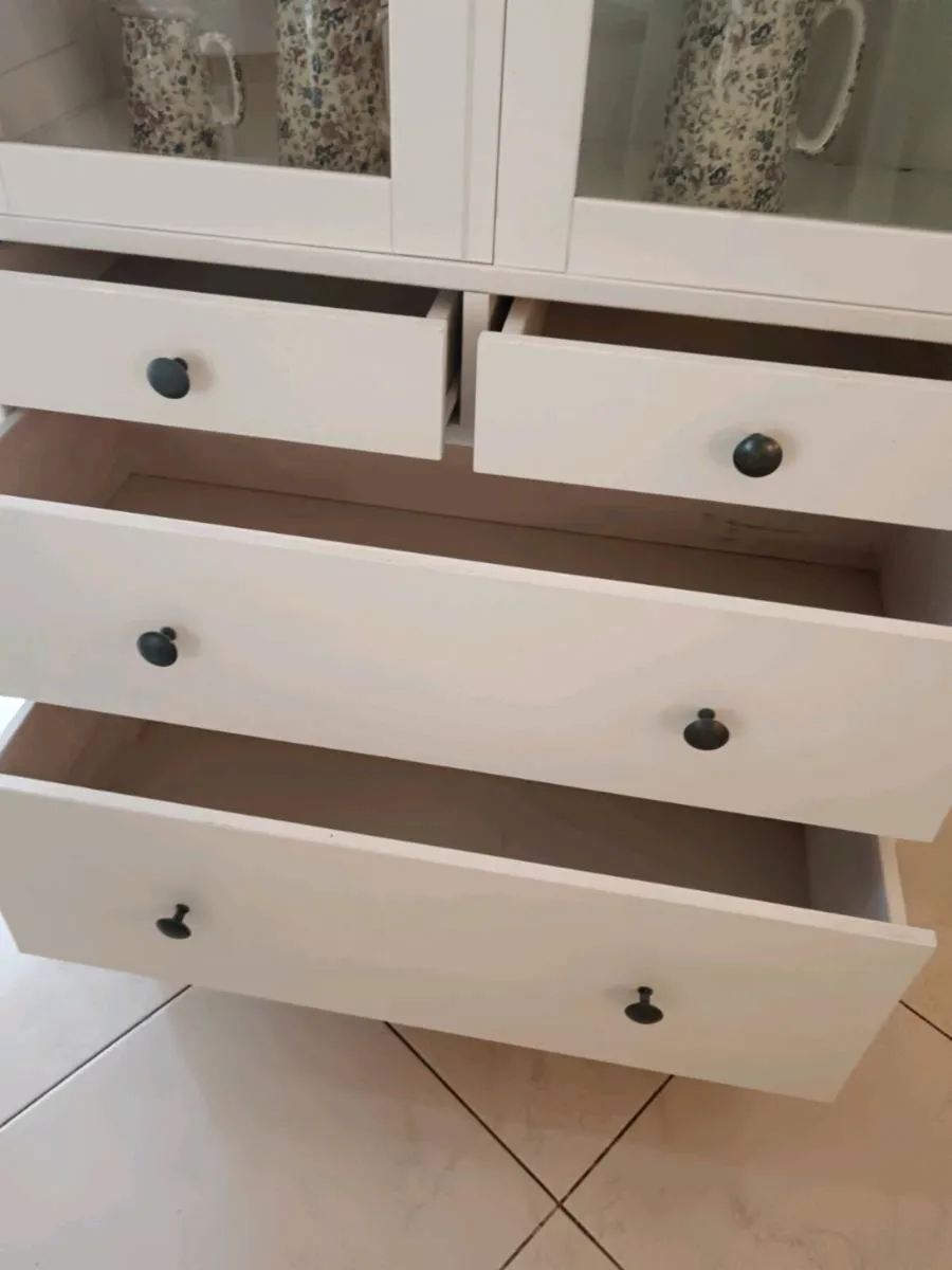 Kitchen cabinet - Image 2