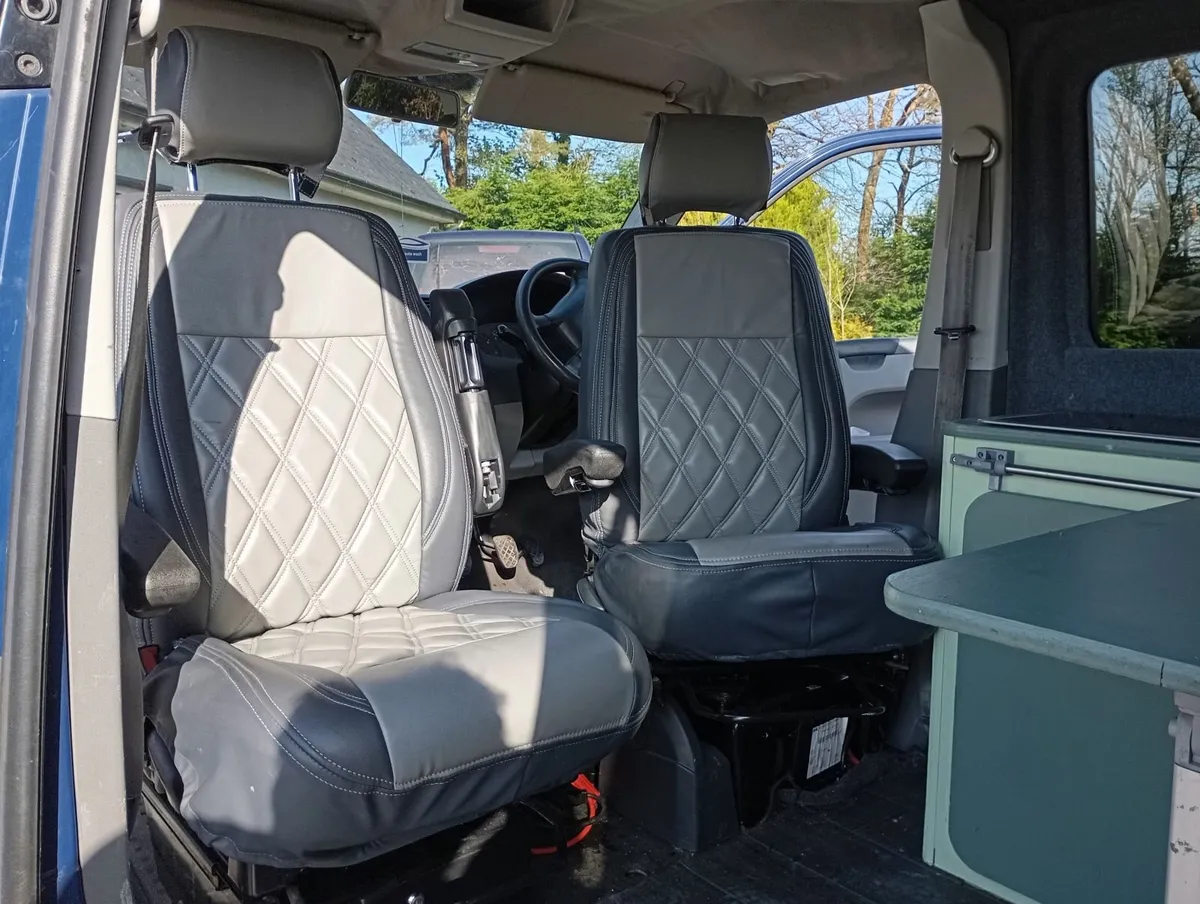Volkswagen Transporter T5 Campervan - Image 2