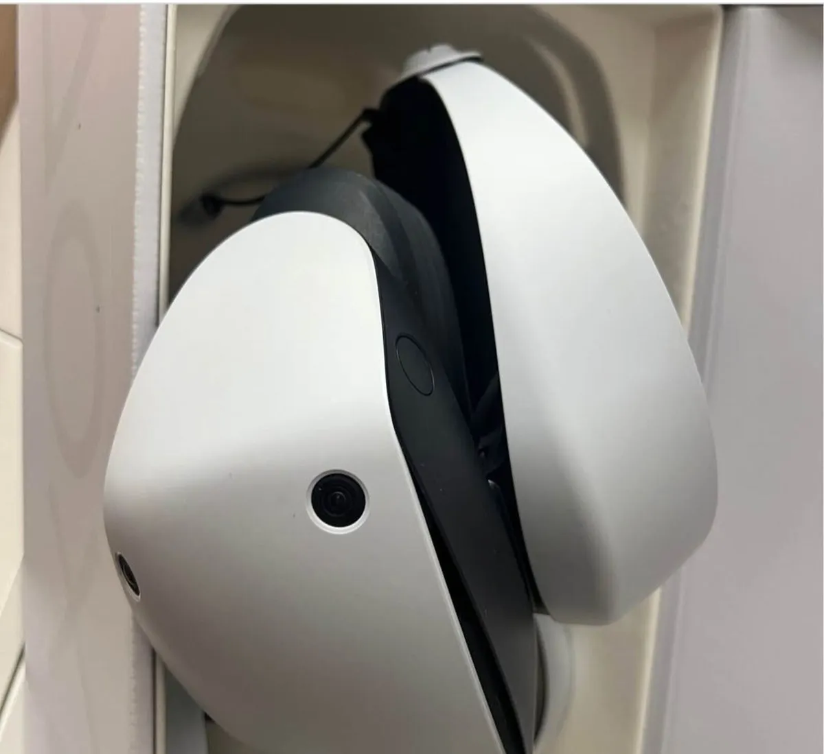 Playstation vr2 headset - Image 3