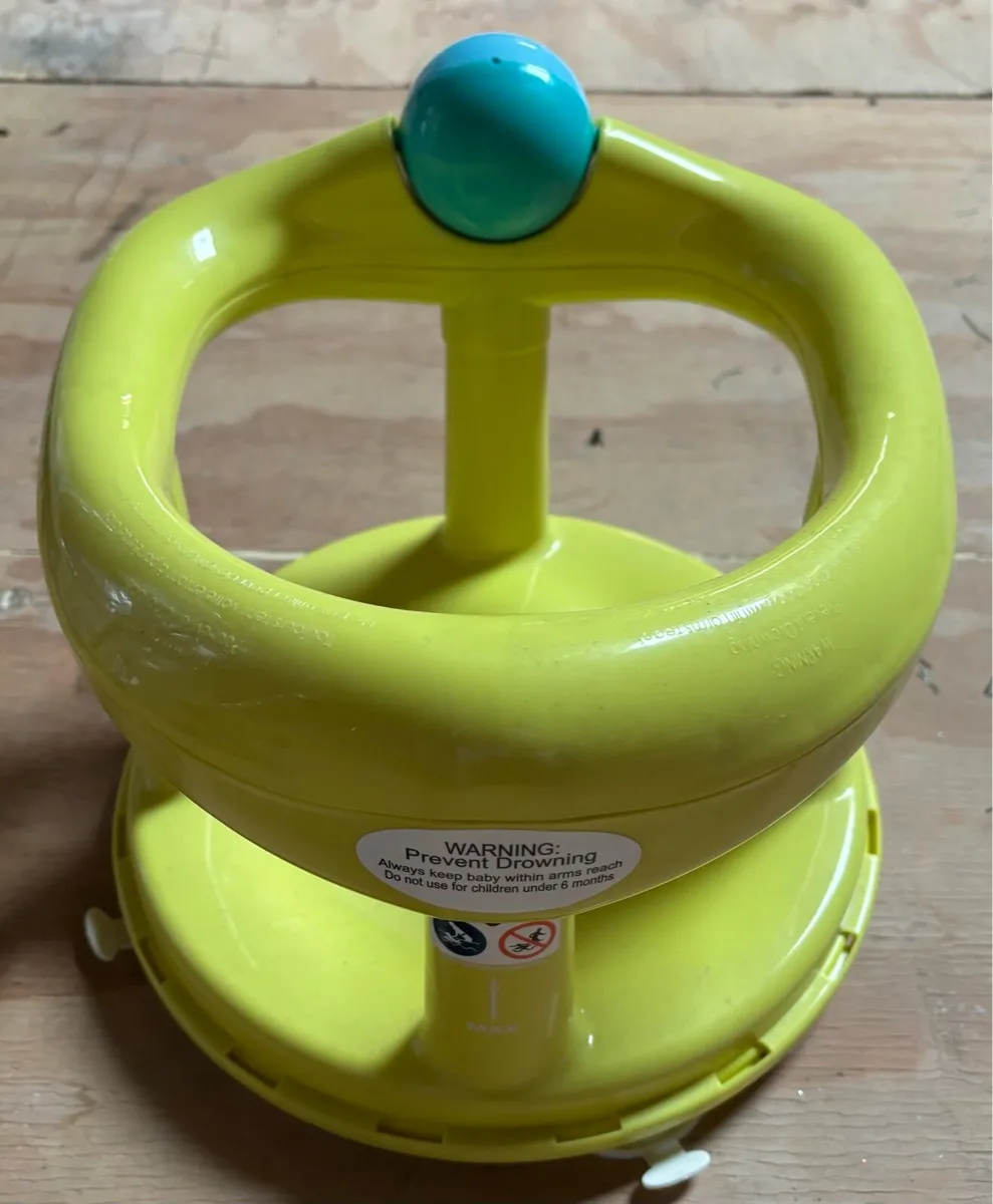 Bebeconfort swivel bath seat, non slip - Image 2