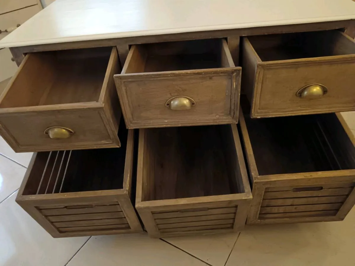 Living room unit - Image 3