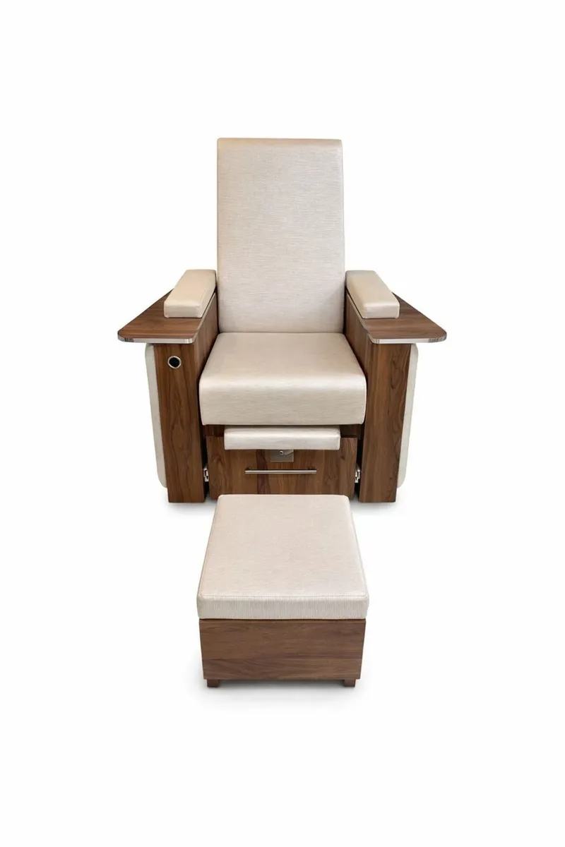 Pedicure Spa Chair – Salon Equipment - Image 1