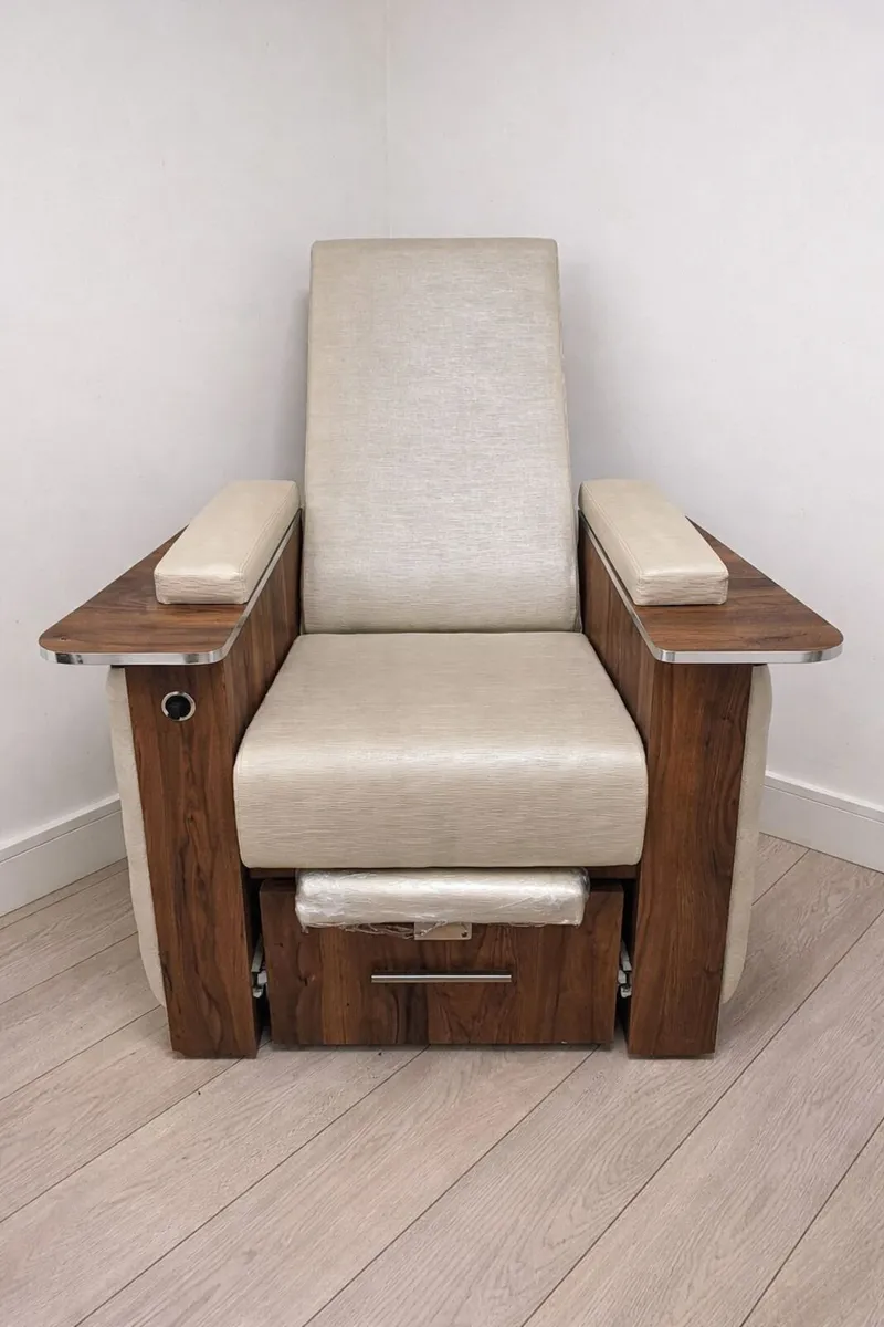 Pedicure Spa Chair – Salon Equipment - Image 3