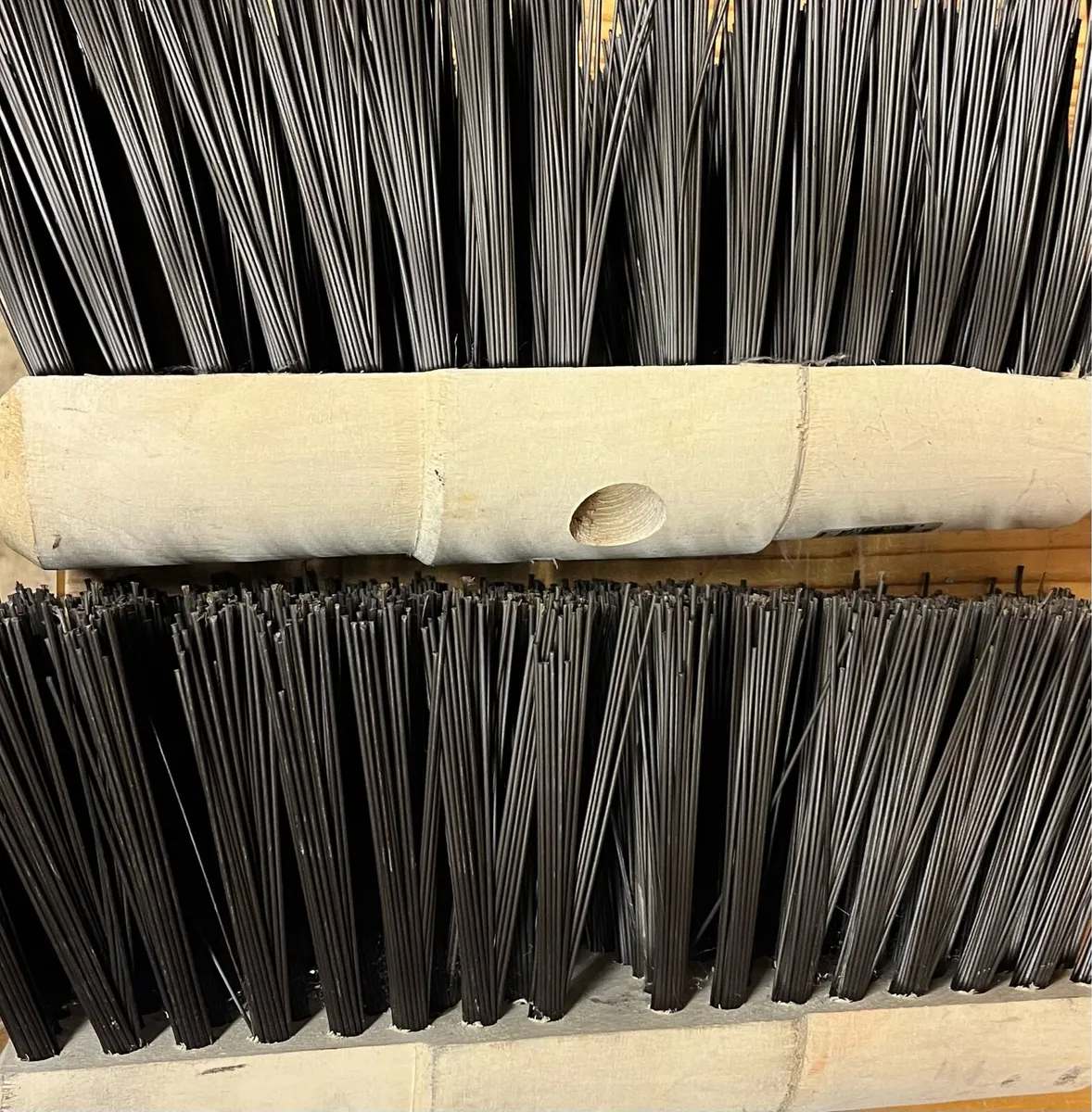 Big brushes - Image 1