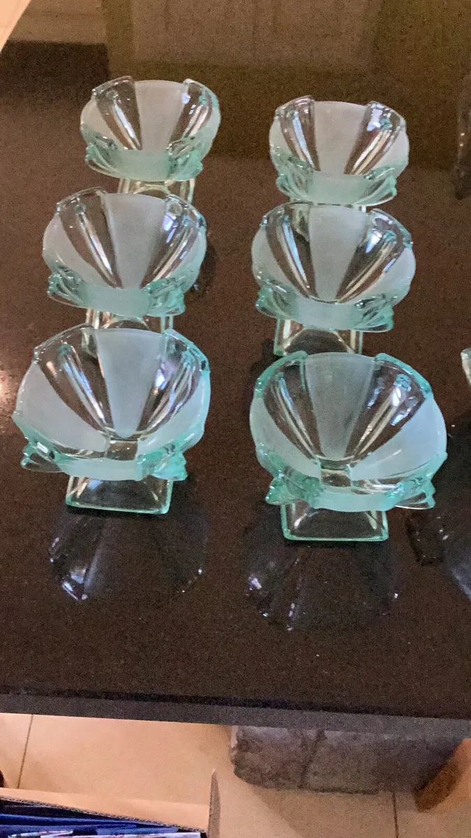 Dessert  Serving Bowl with 6 individual bowls - Image 2