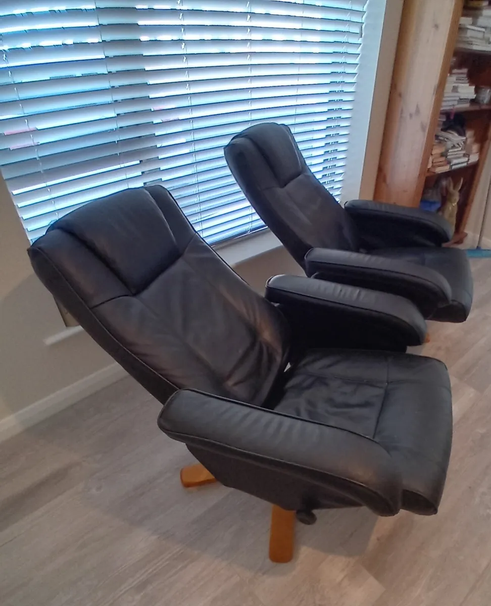 Black Swivel Recliner Chairs x 2 - Image 3
