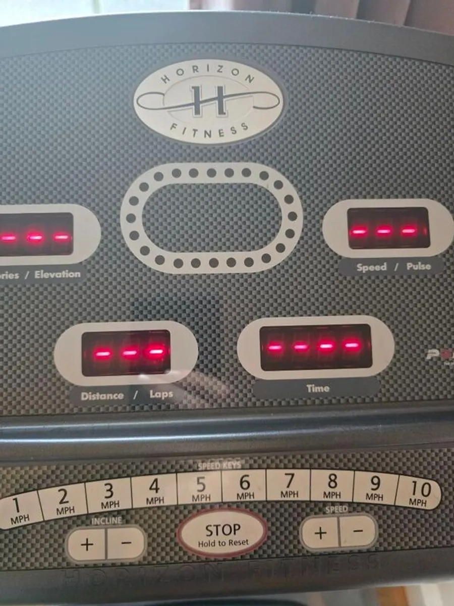 Treadmill - Horizon Fitness - Image 4