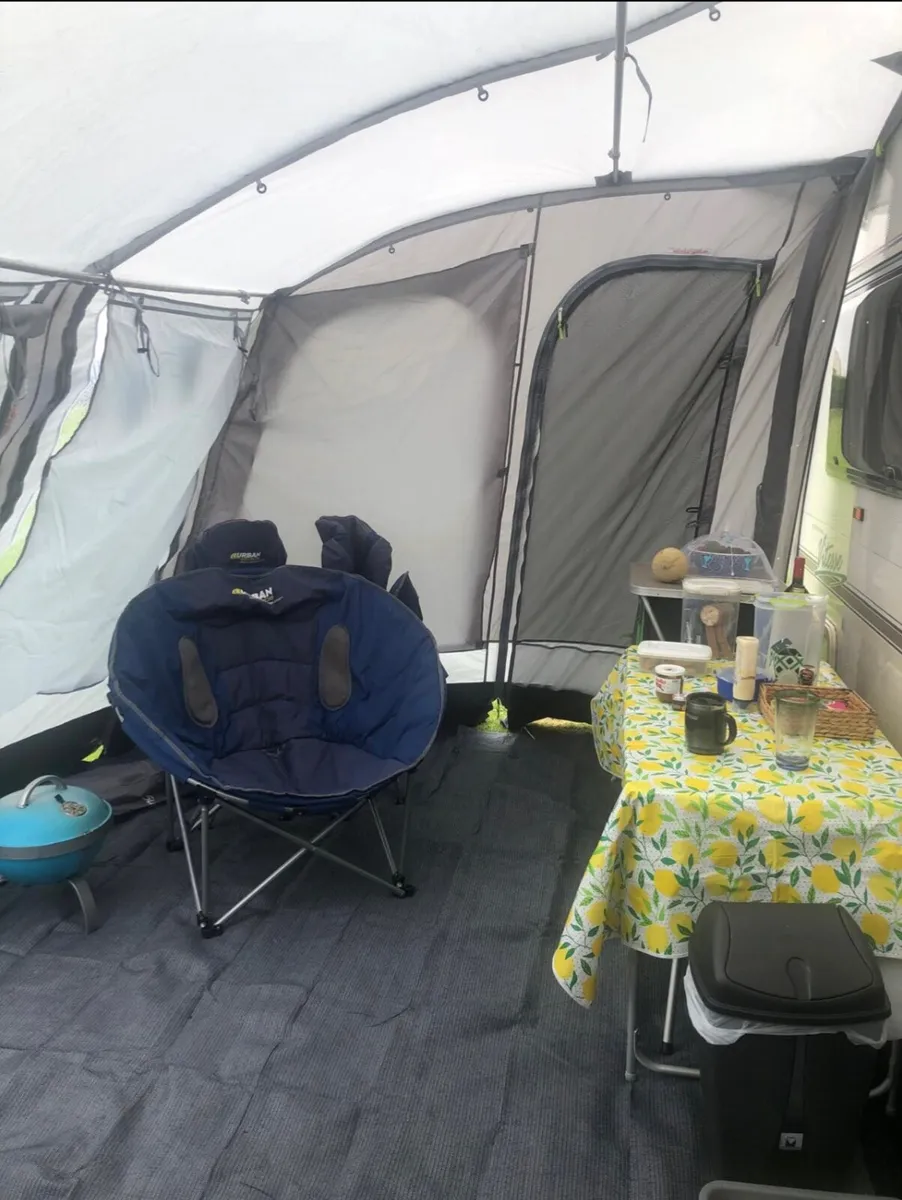 Caravan & Full Awning - Image 1
