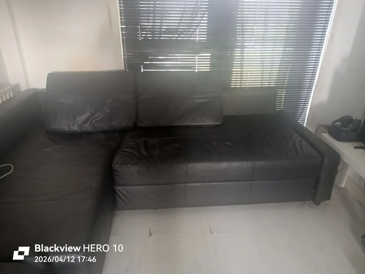 leather sofa 50 euro, 4seat corner sofabed - Image 2