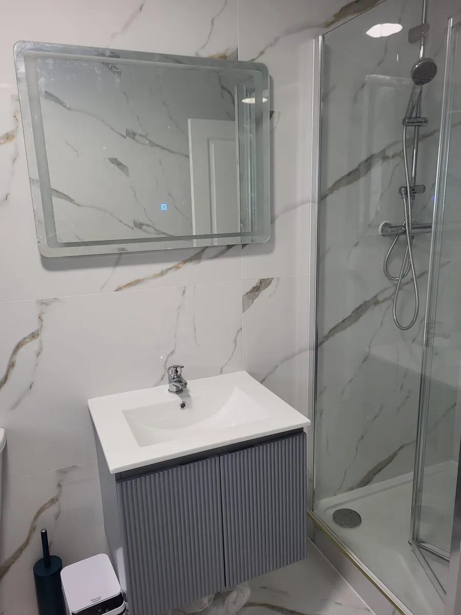 Tiler available - Image 4