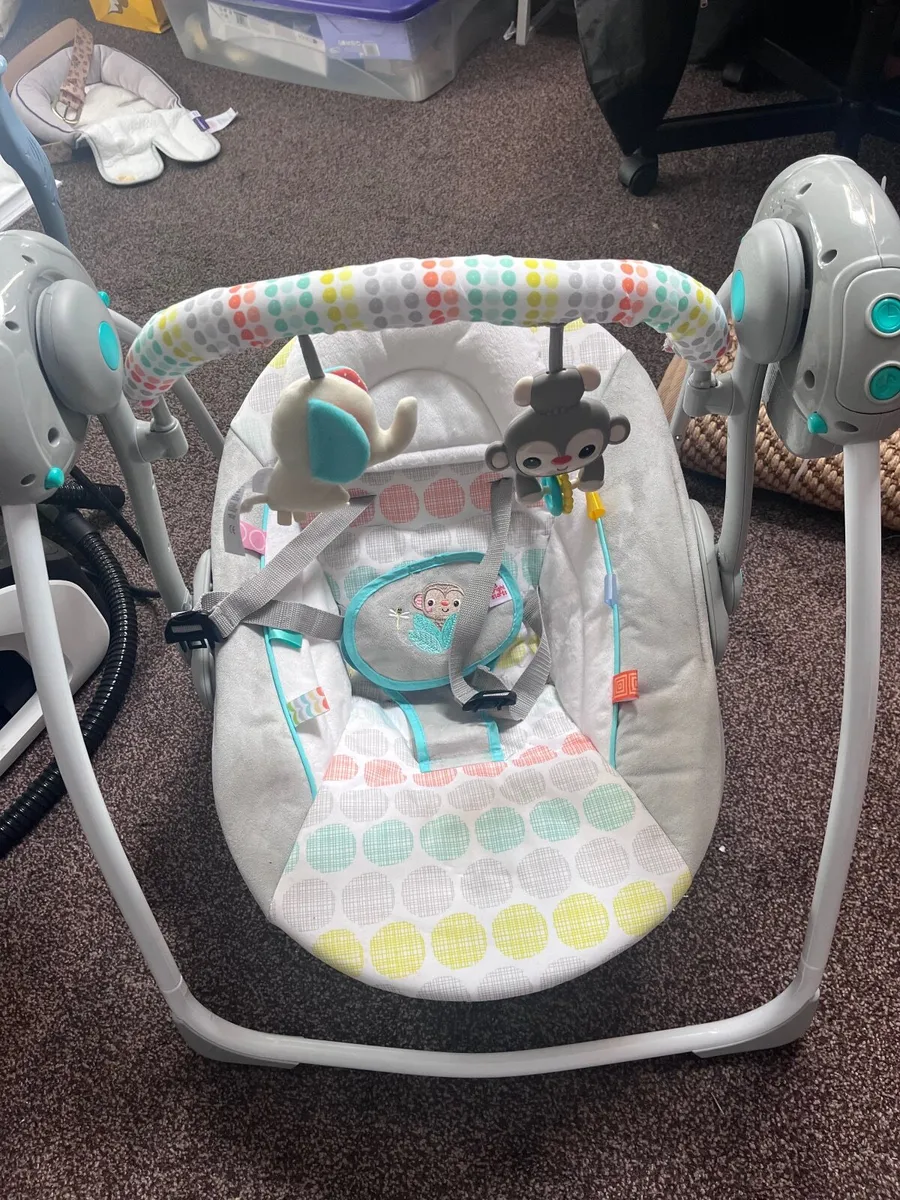 Bright starts baby rocker