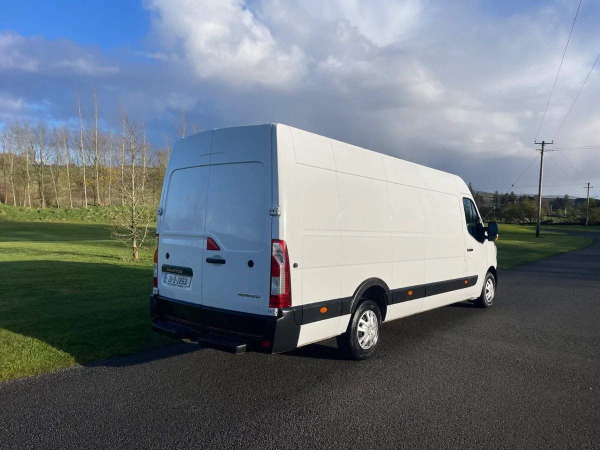 Renault Master 2021”PRICE HAS VAT INCLUDED” - Image 3