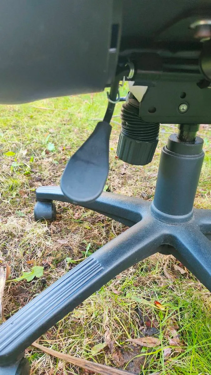 Adjustable back support office chair - Image 2