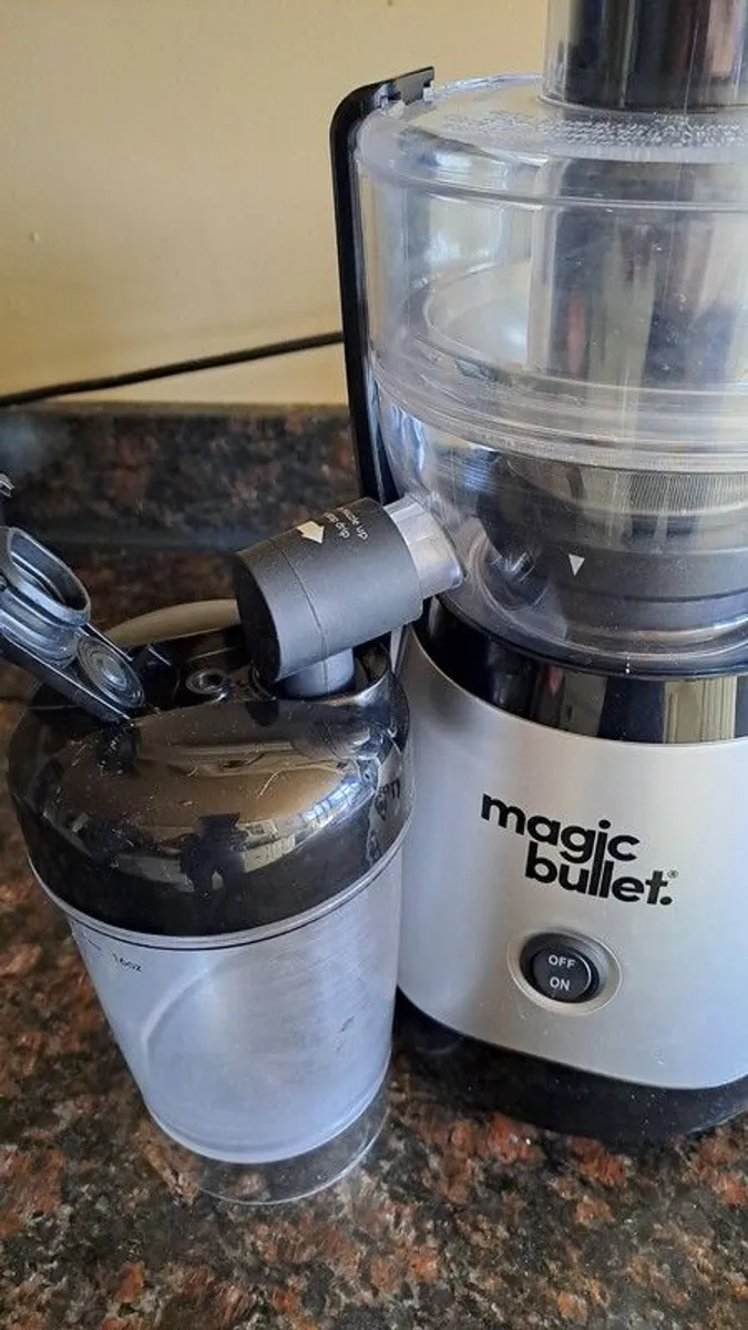 Nutribullet Magic Bullet Juicer - Image 4