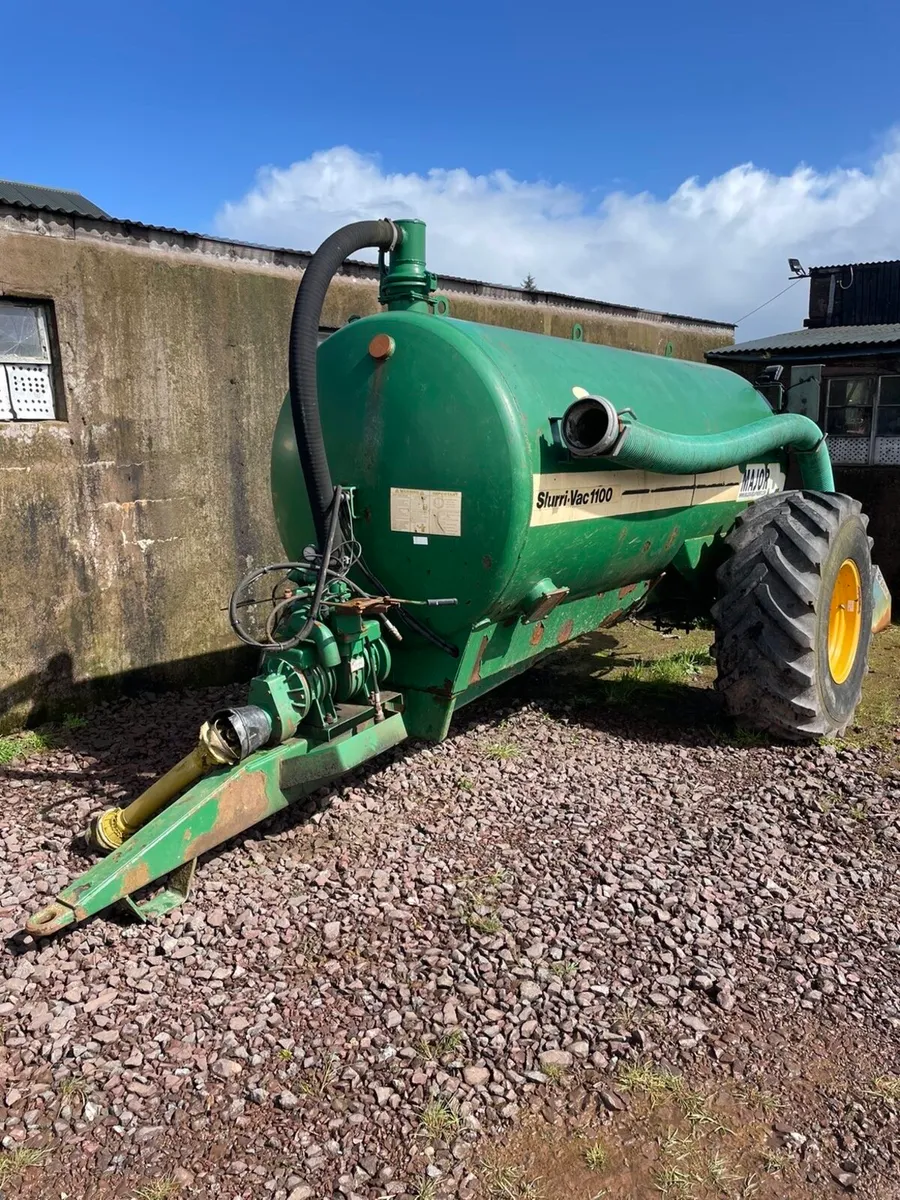 Major tanker - Image 1