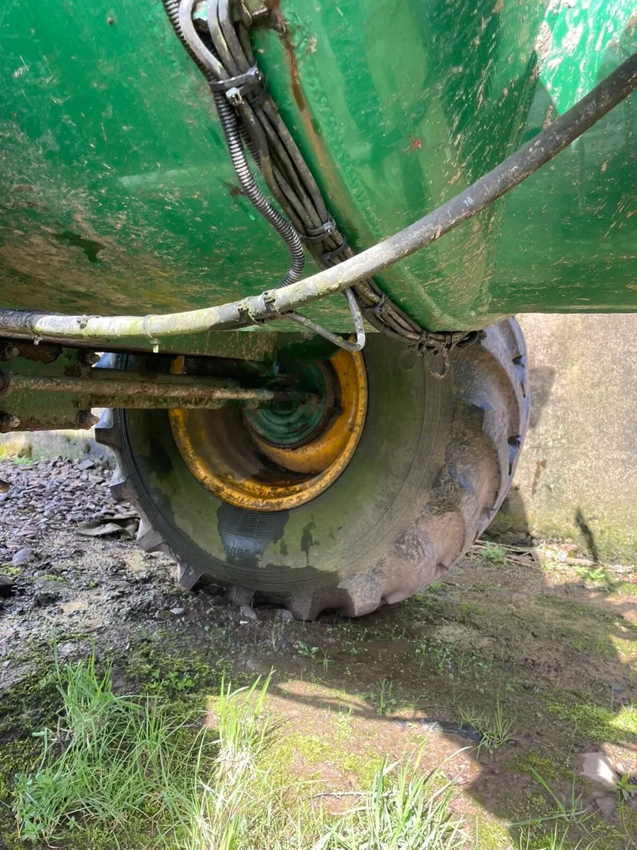 Major tanker - Image 4