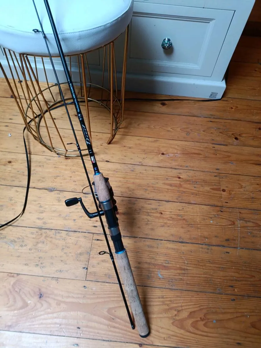 Spinning fishing rod with grinder - Image 2