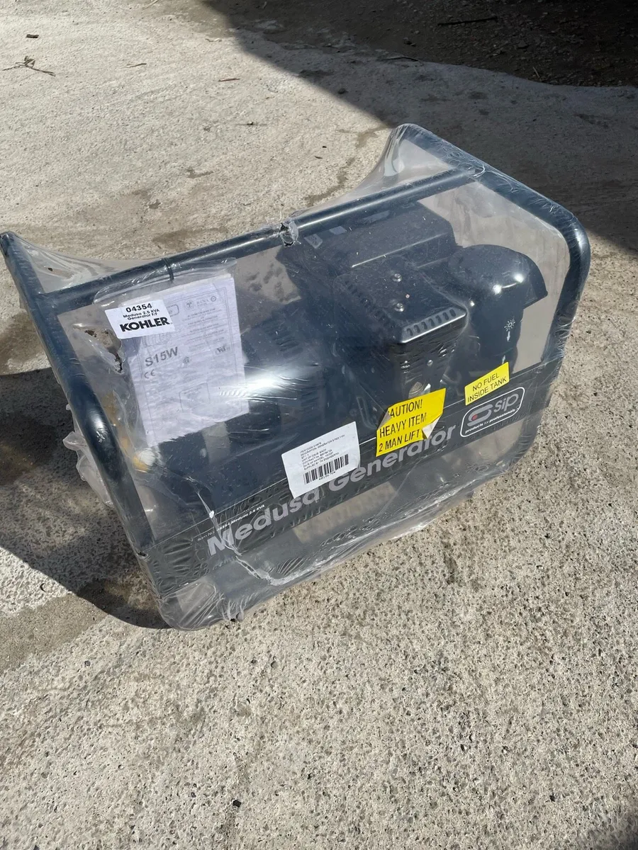 Used/unused Honda 2.5kva Petrol generator - Image 3