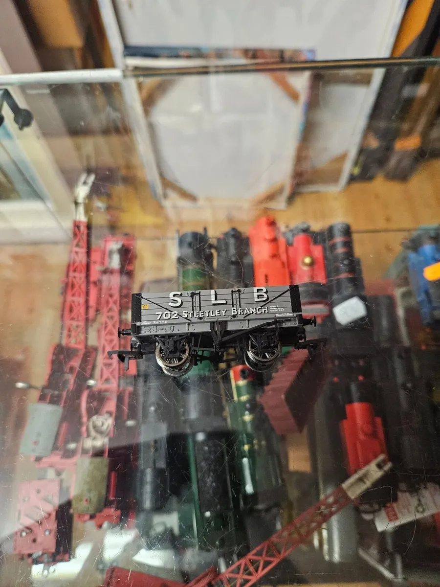 Hornby Lima Bachmann OO Gauge Wagon - Image 2