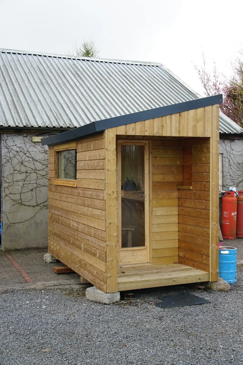 Fully insulated electric sauna (8.5kw heater) - Image 1